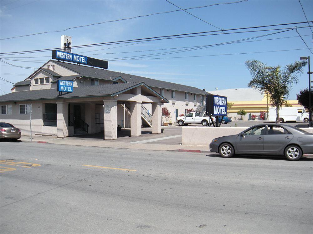Western Motel Salinas Eksteriør bilde