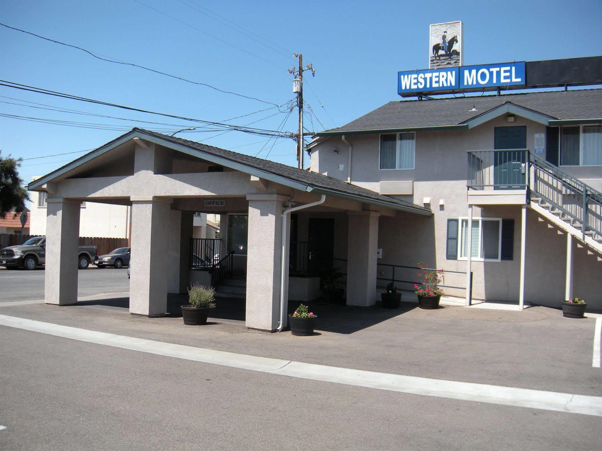 Western Motel Salinas Eksteriør bilde