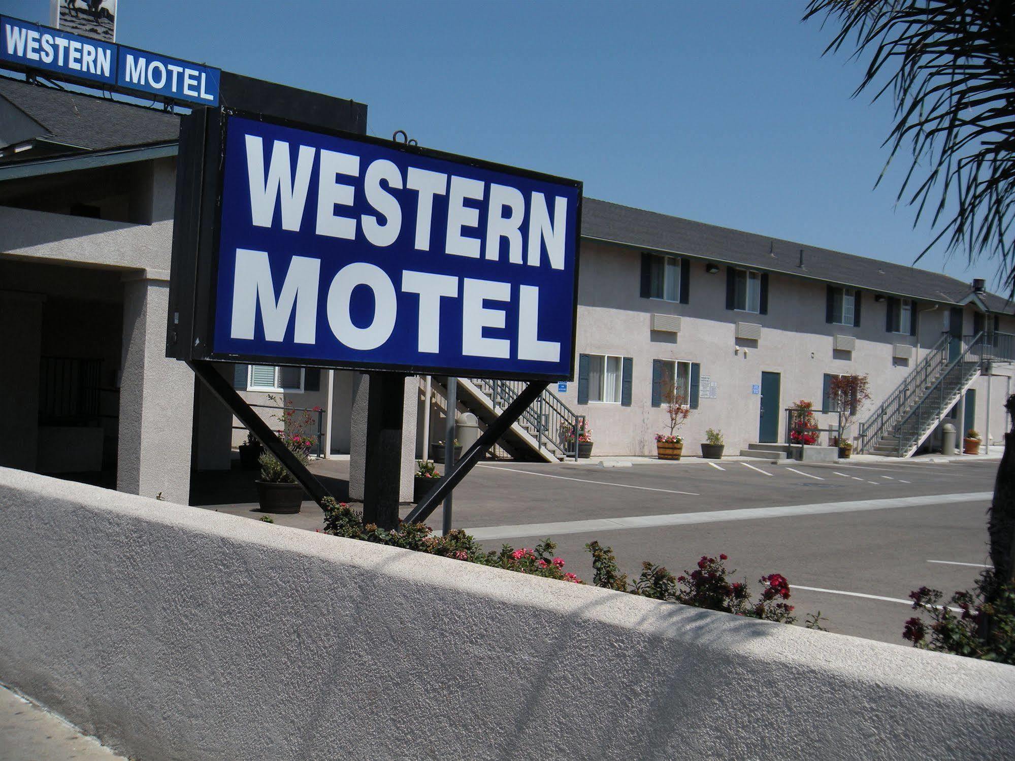Western Motel Salinas Eksteriør bilde