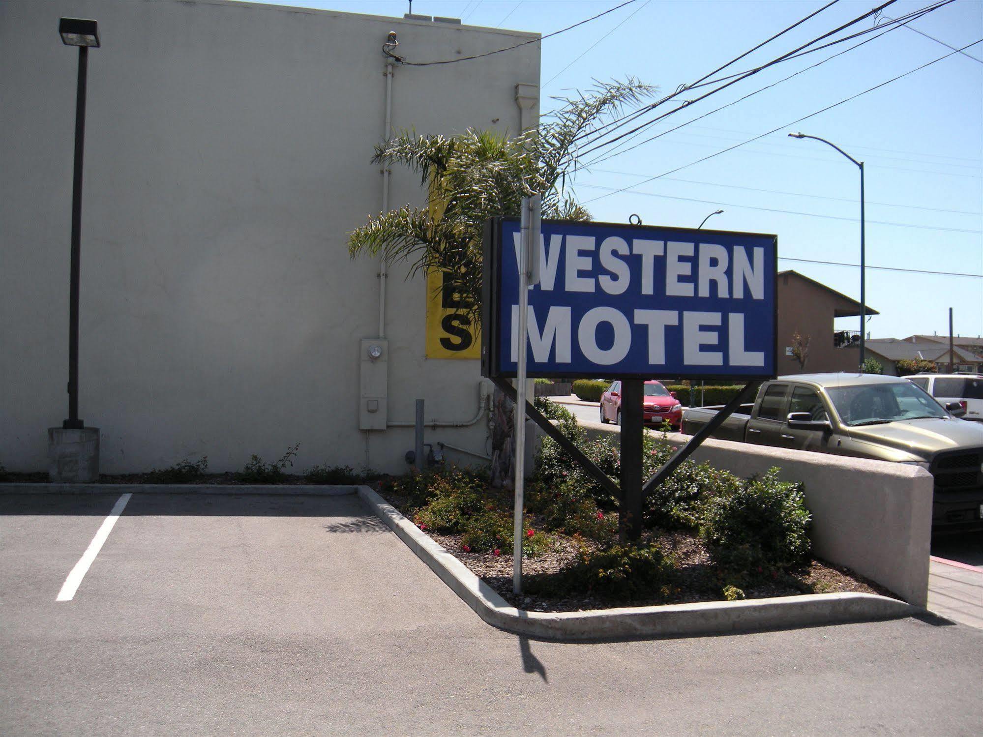 Western Motel Salinas Eksteriør bilde